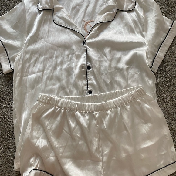 Bride Set - Picture 2 of 2